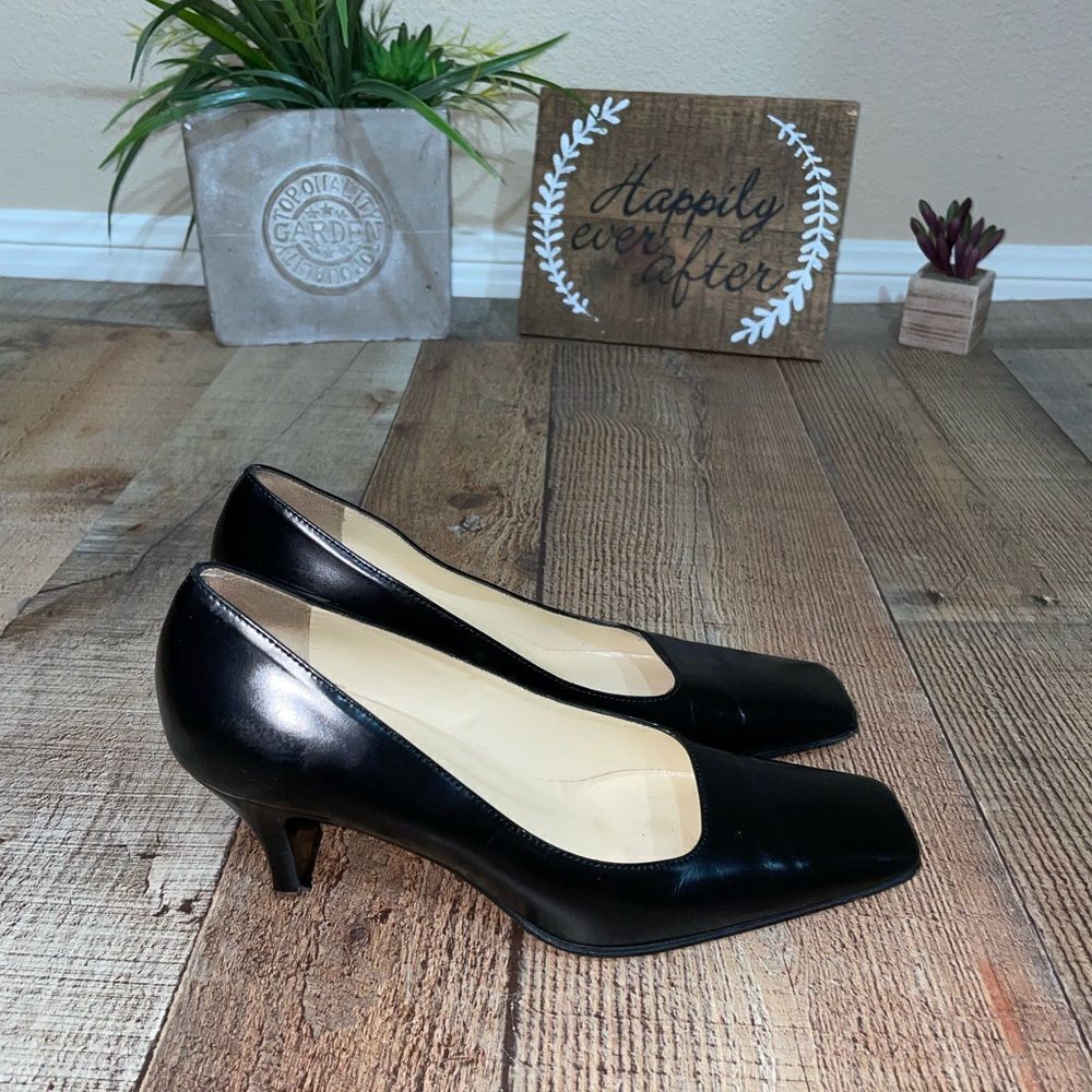 Prada square toe black pumps heels - Picture 2 of 11